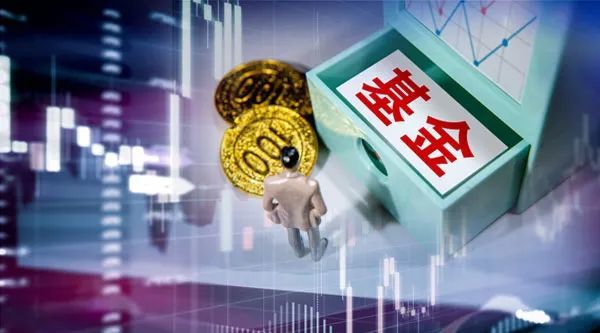 网红基金经理的甜蜜恩爱瞬间—金融界的浪漫与专业并进 网红基金经理秀恩爱视频