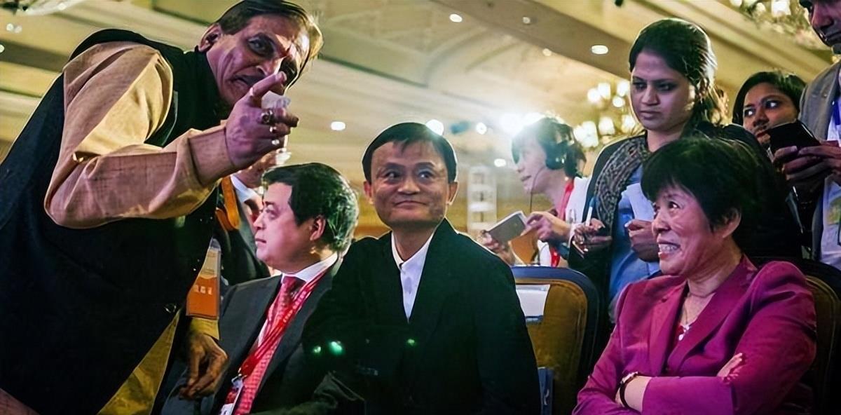 DC板块理财，全球视角下的投资策略与机遇 dc板块理财