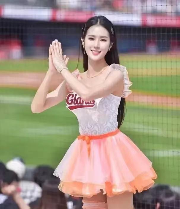 韩国篮球啦啦队，活力四溢的球场魅力 韩国篮球啦啦队