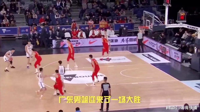 篮球场上的螺丝精神—从国际时事视角看打篮球的坚持与毅力 打篮球的螺丝
