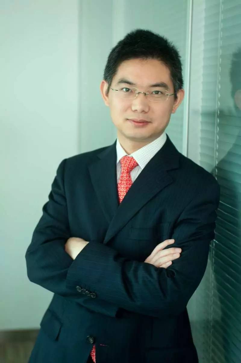 万家基金华光磊，基金行业的领军人物 万家基金华光磊